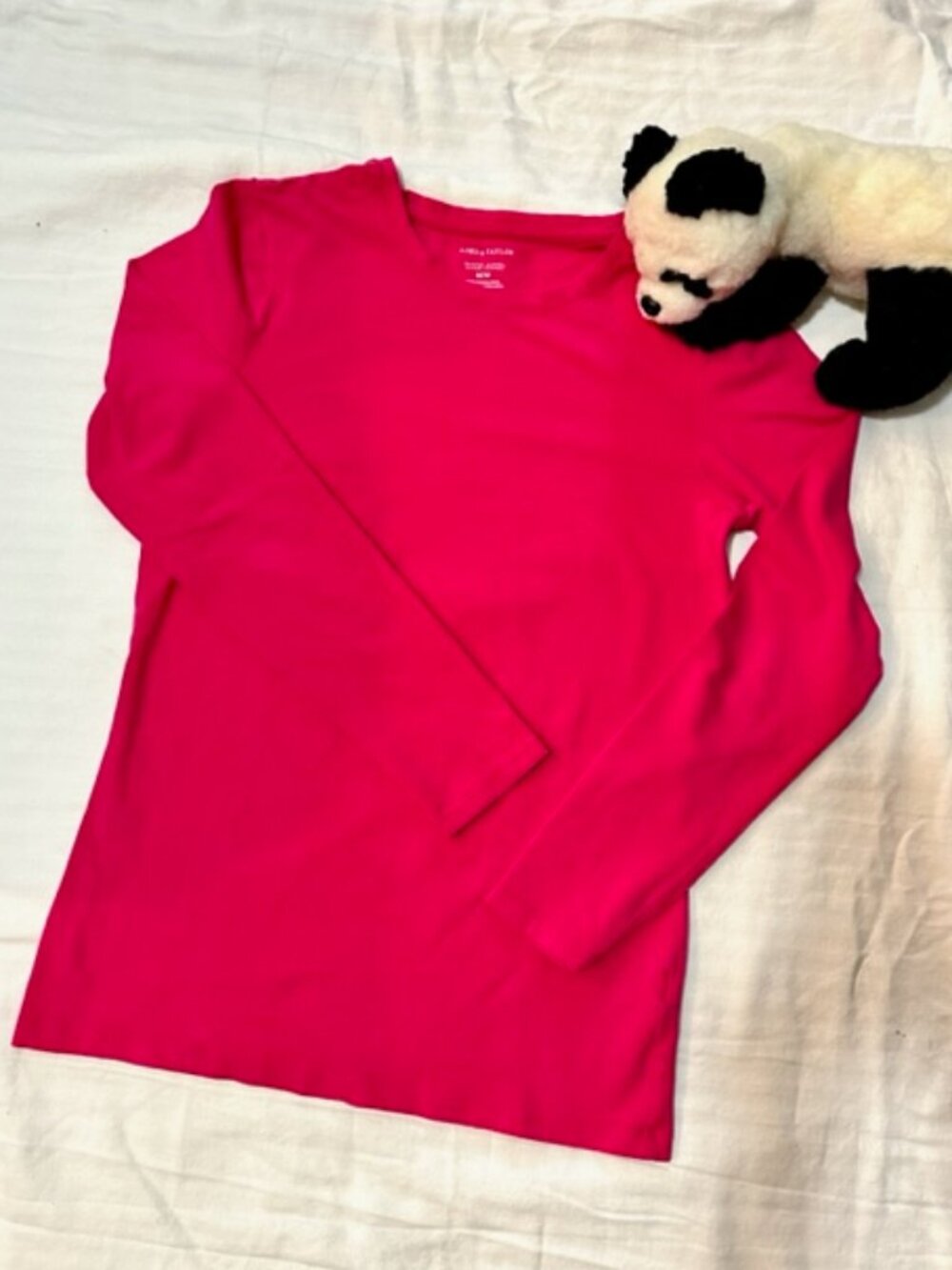 ​Lord & Taylor Refined Fuchsia Long Sleeve Tee Shirt - Size M